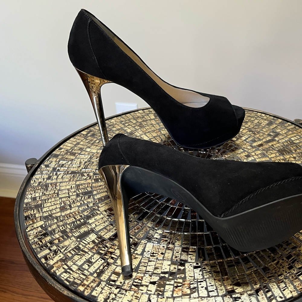 Michael Kors, Black Suede, Size 8.